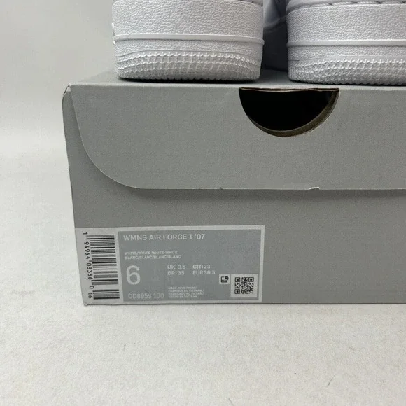 Nike Shoes Air Force 1 Low 07’ “Triple White" 2024 - Picture 5 of 5